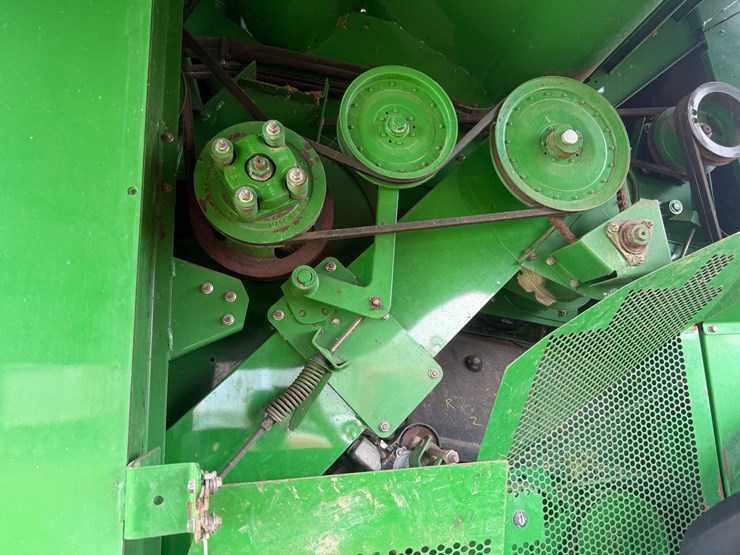 2011-john-deere-9770-sts-image-73