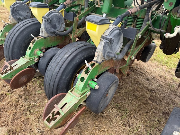 john-deere-1790-image-85