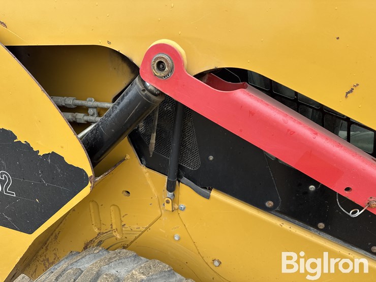 2012-caterpillar-262c-image-17