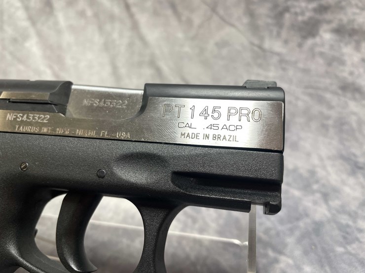 #10836-•-taurus-pt145-,-45-auto-semi-auto-pistol,-sn:-nfs43322-image-8
