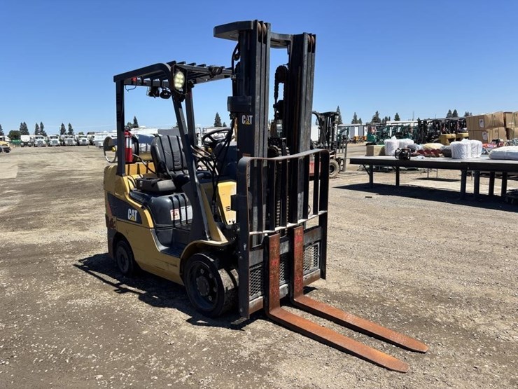 2016-caterpillar-2c6000-image-2
