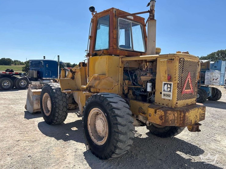 1978-caterpillar-930-image-2