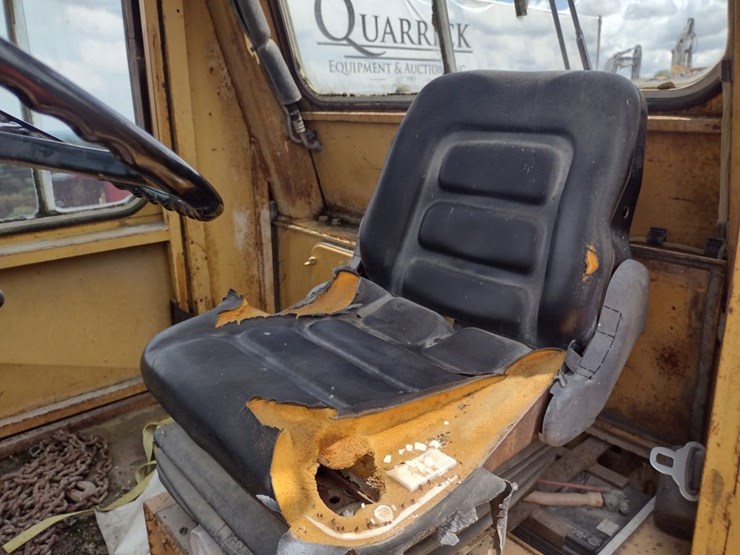 00-cat-v130-forklift-(qea-4766)-image-11