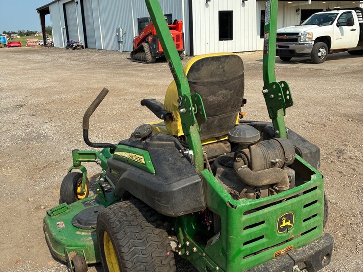 2021-john-deere-z960m-image-4
