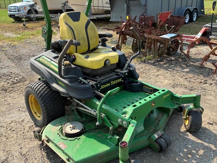 2021-john-deere-z960m-image-2