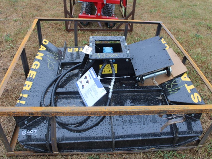 caterpillar-308-image-3