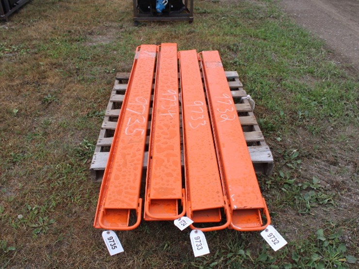 #9617-•-pallet-fork-extensions-image-1