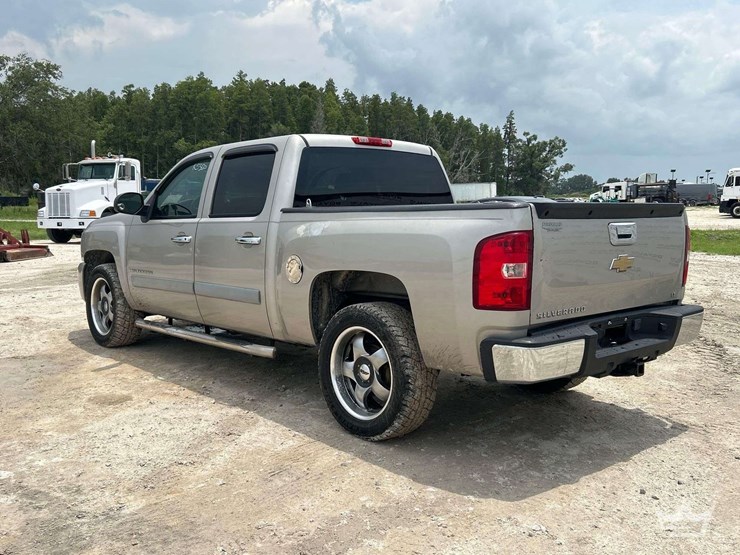 2008-chevrolet-silverado-1500-image-4