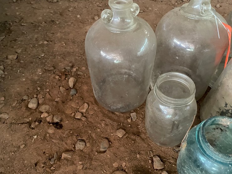 #1239-•-(8)-vintage-glass-bottles-and-jars-image-2