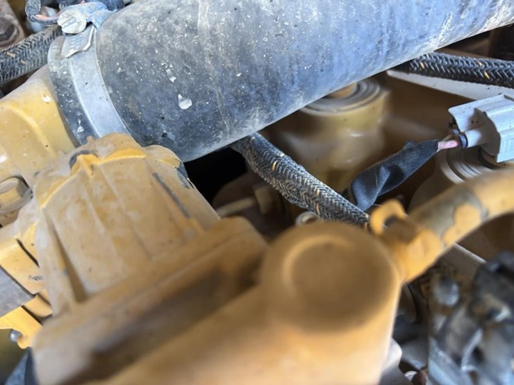 2018-caterpillar-259d-image-48