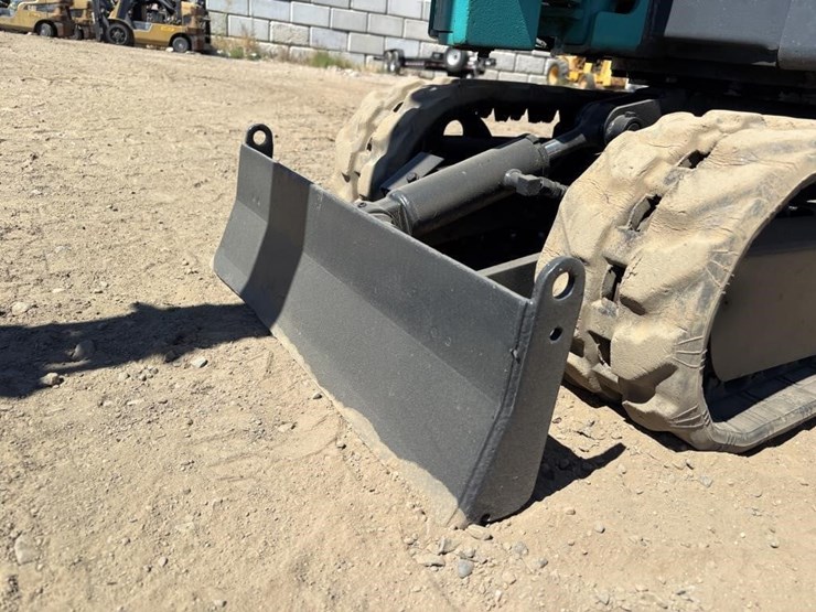 kobelco-sk007-image-9