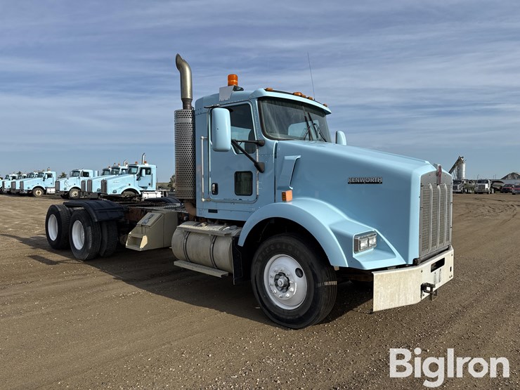 2008-kenworth-t800-image-3