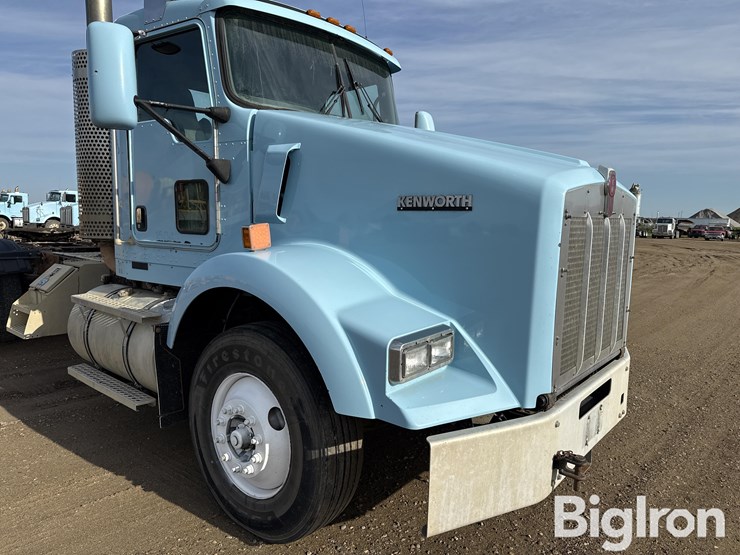 2008-kenworth-t800-image-14