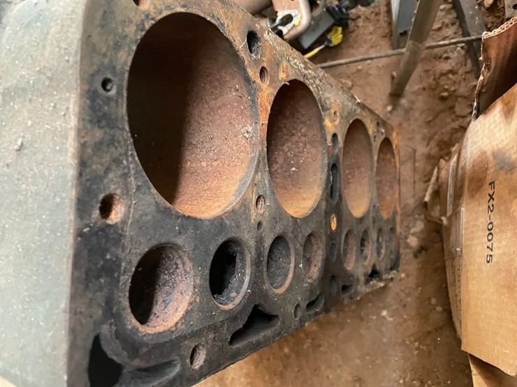 #1246-•-pile-of-classic-car-parts-image-17