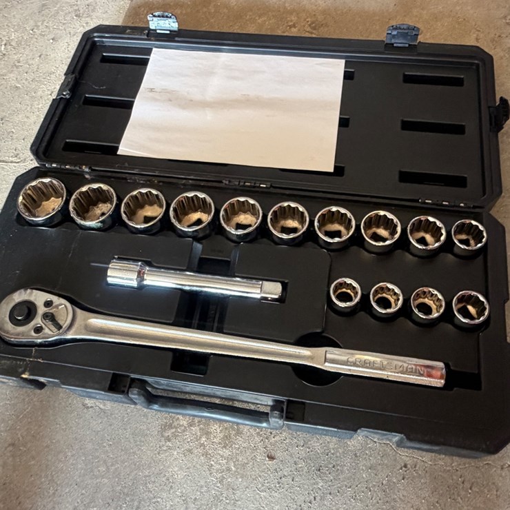 #9 • CRAFTSMAN SOCKET WRENCH SET