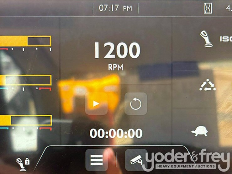 2026-jcb-215t-image-7