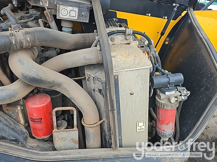2018-jcb-507-42-image-34