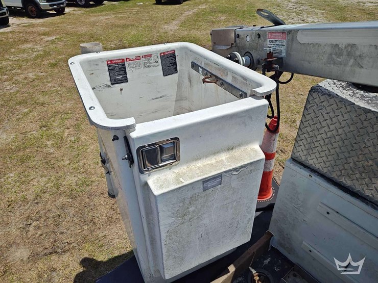 2013-ford-f450-image-13