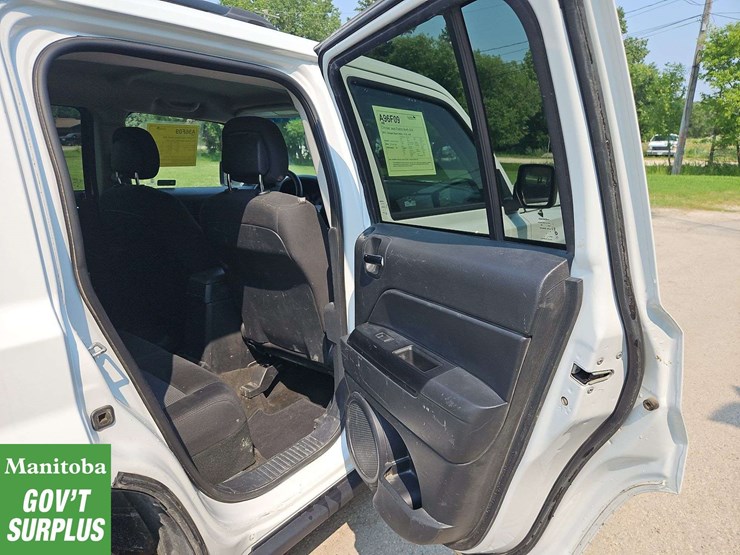 2015-jeep-patriot-image-22