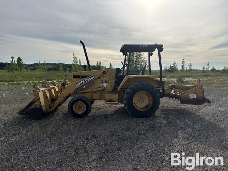 1995-deere-210c-image-8