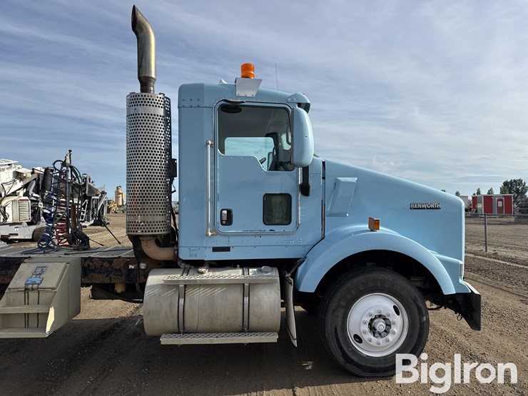 2008-kenworth-t800-image-15
