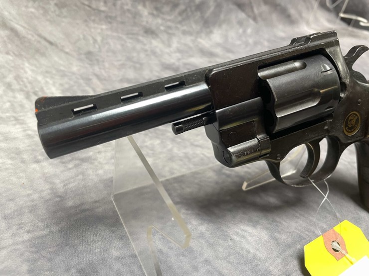 #10833-•-fie-titan-tiger,-38-spl-revolver,-sn:-814007-image-10