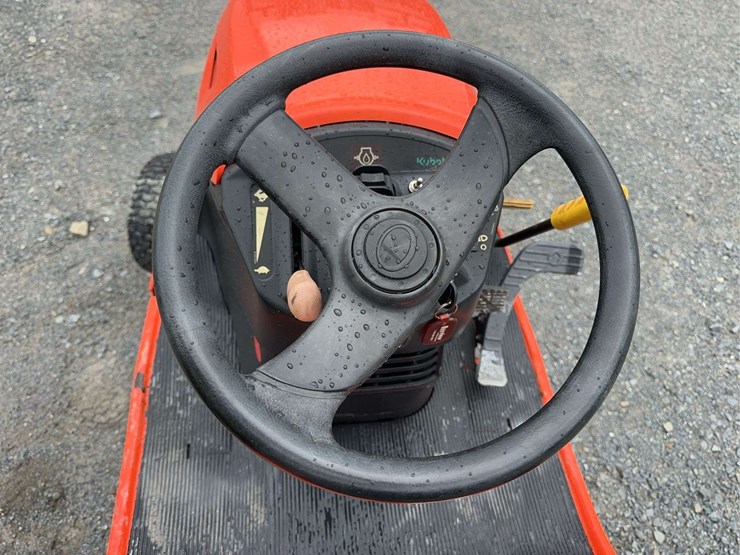 kubota-t2380-image-14