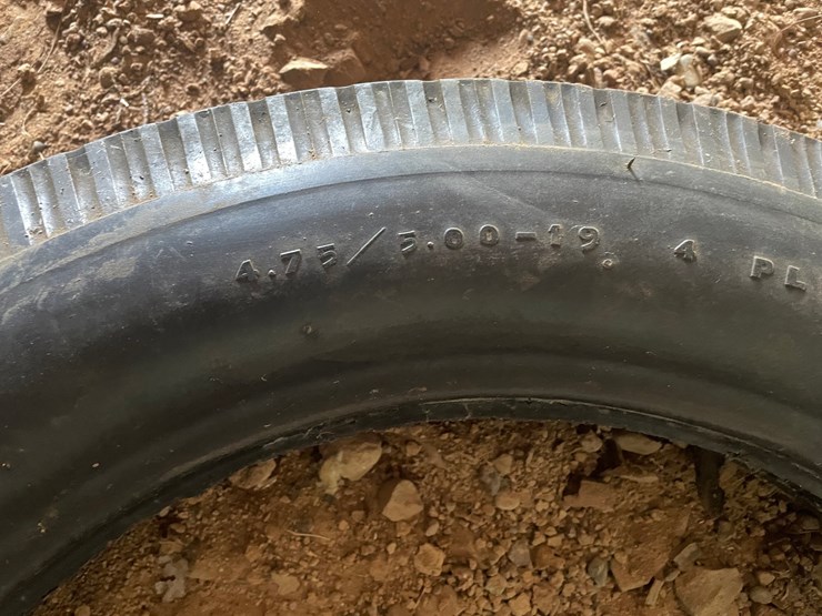 #1251-•-(4)-model-a-tires-image-7