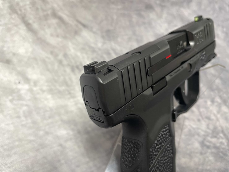 #10866-•-hk-cc9,-9mm-luger-semi-auto-pistol,-sn:-b028342-image-4