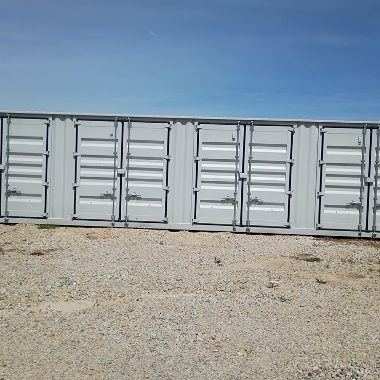 #L62-000 • 40ft Container