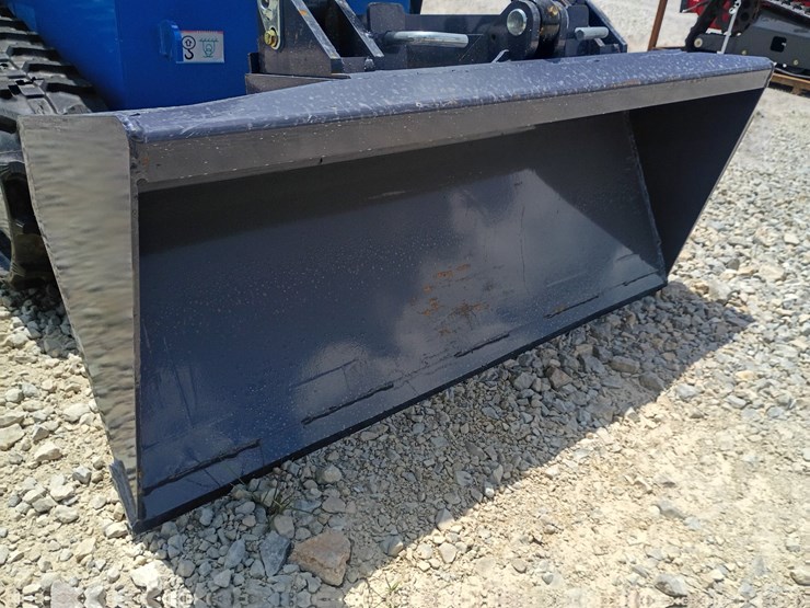 #l63-010-•-2026-zjg-380-mini-skid-steer-image-16
