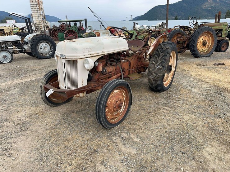 ford-8n-image-1