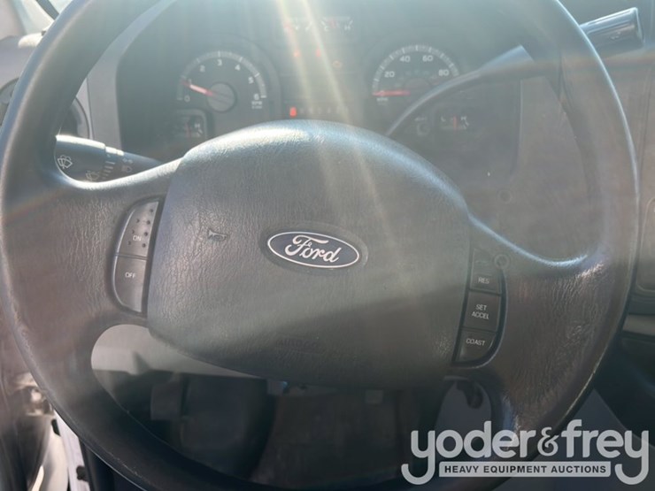 2019-ford-f450-image-23