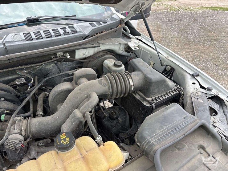 2017-ford-f150-image-9