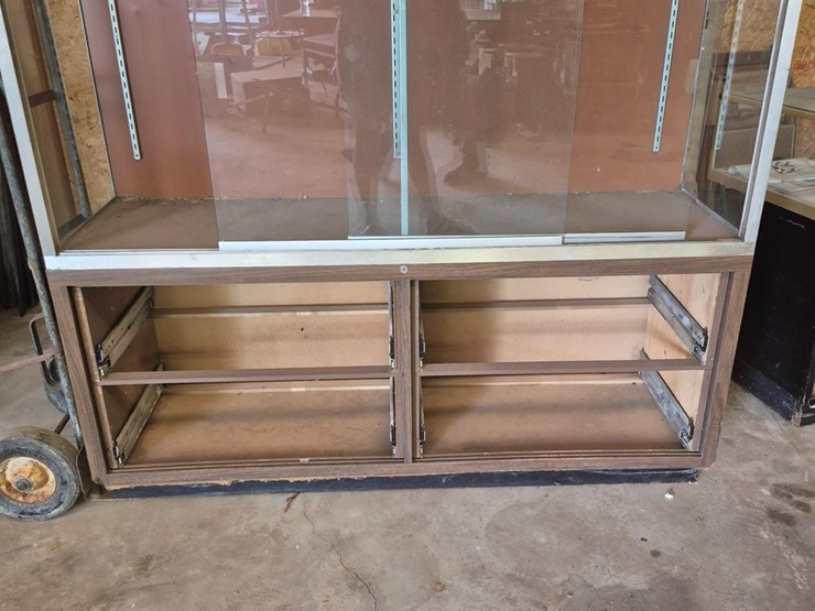 #127-•-display-cabinet-image-1