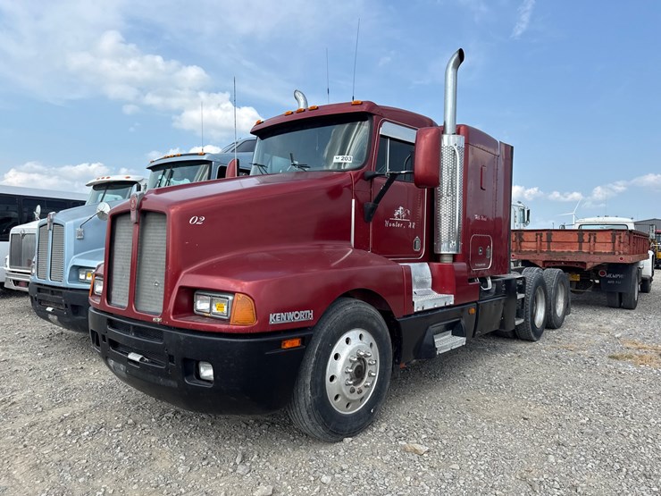 1992-kenworth-t600-image-1