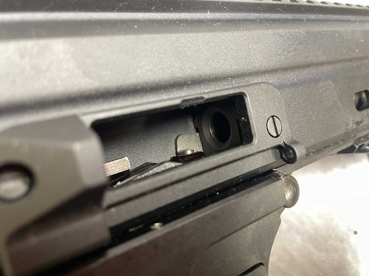#10858-•-utas-usa-ut9-machine-,-9mm-luger-semi-auto-pistol,-sn:-ut-24a004984-image-14