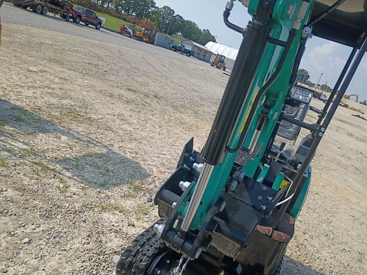 #l62-009-•-2026-cfg-kt13r-mini-excavator-image-26