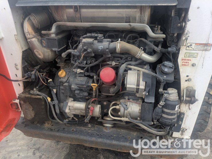 2019-bobcat-t770-image-32