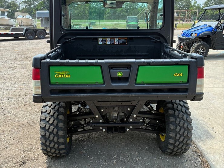 john-deere-gator-image-5