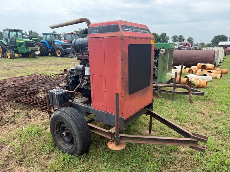 case-ih-4390-image-2