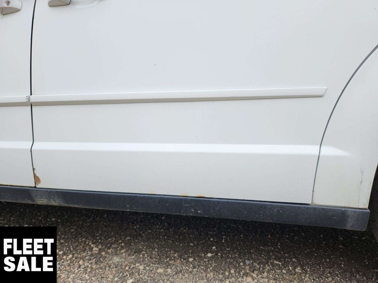 2016-dodge-grand-caravan-image-47