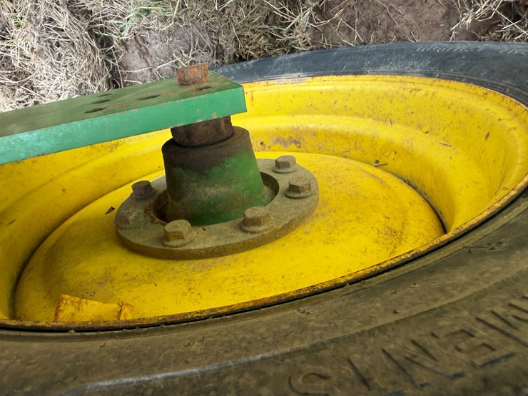 john-deere-1790-image-10