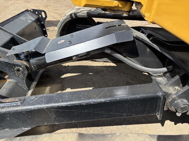 2021-caterpillar-308cr-image-24