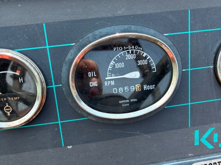 kubota-l2500-image-7
