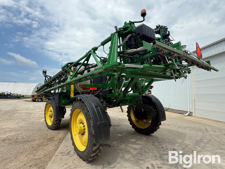 2020-john-deere-r4038-image-7