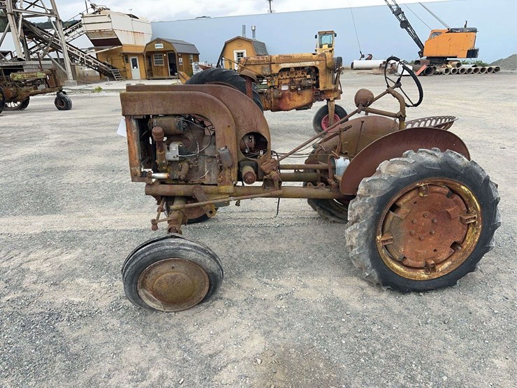 john-deere-la-image-2
