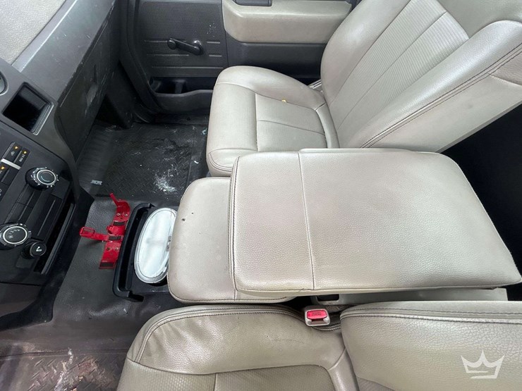 2010-ford-f150-image-15