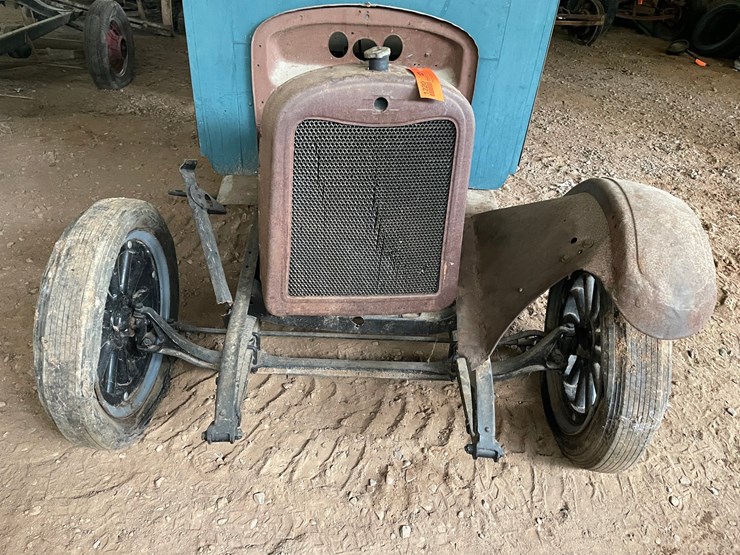 #1220-•-20's-era-chevy-pickup-(no-title)-image-18
