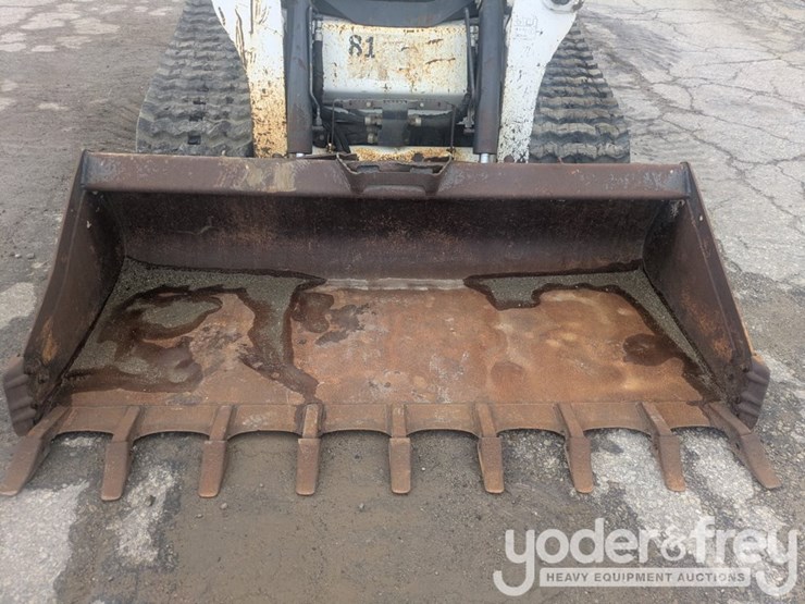 2019-bobcat-t770-image-24